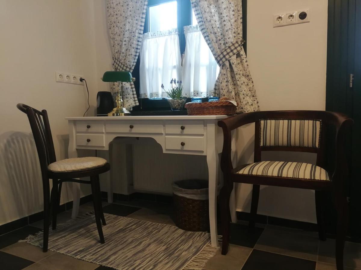 Kosbor Panzió Acomodação com café da manhã Magyarszombatfa Exterior foto